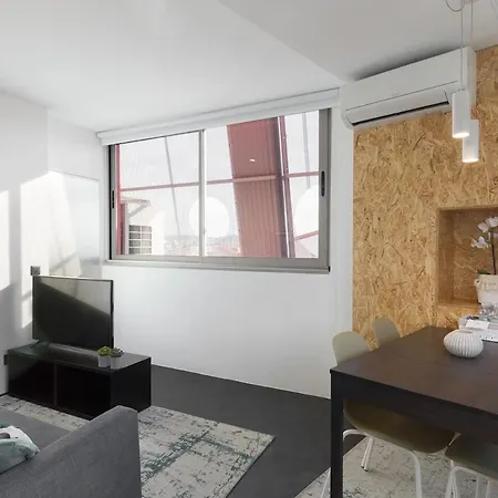 Qp Trindade Apartments * بورتو