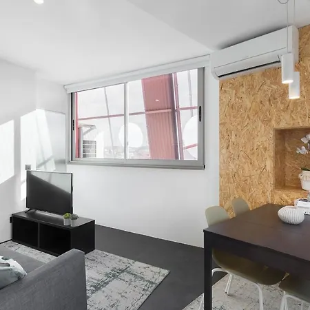 Qp Trindade Apartments * بورتو