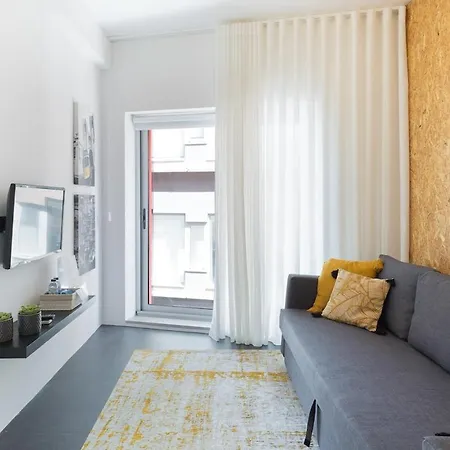 Qp Trindade Apartments * بورتو