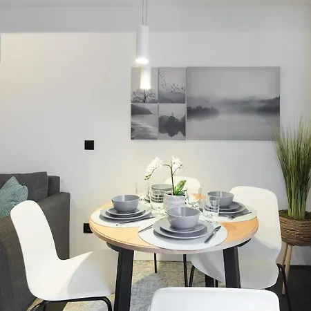 Apartamento QP Verde Modern Central 3 mins Metro Trindade