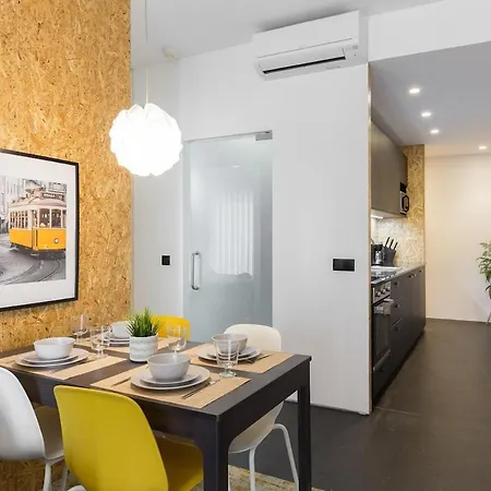 QP Verde Modern Central 3 mins Metro Trindade Apartamento *